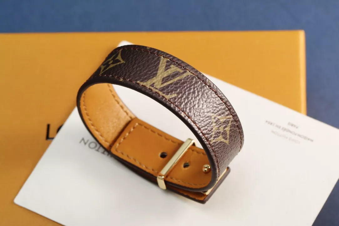 louis vuitton lv bracelets s_127062a1